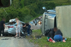 Tragédia na BR-470 deixa quatro mortos, entre eles uma criança de 7 anos