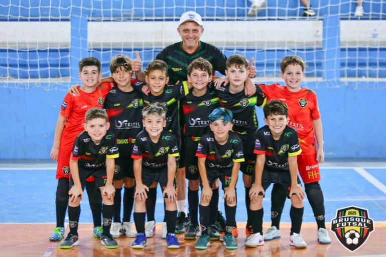 Brusque Futsal / FME coloca cinco categorias nas finais da Copa FUBE