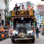 Jorginho Mello destaca força e tradição da Oktoberfest em Blumenau