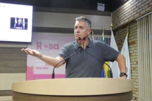Jean Pirola cobra soluções para problemas de drenagem e pavimentação
