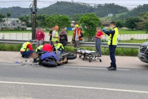 Motociclista fica ferido após acidente no Bairro Limoeiro