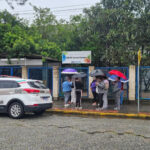 Criança de três anos sai sozinha de creche e é encontrada em rua de Florianópolis