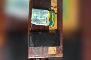 Mulher de 23 anos é presa durante ação contra o tráfico de drogas em Brusque